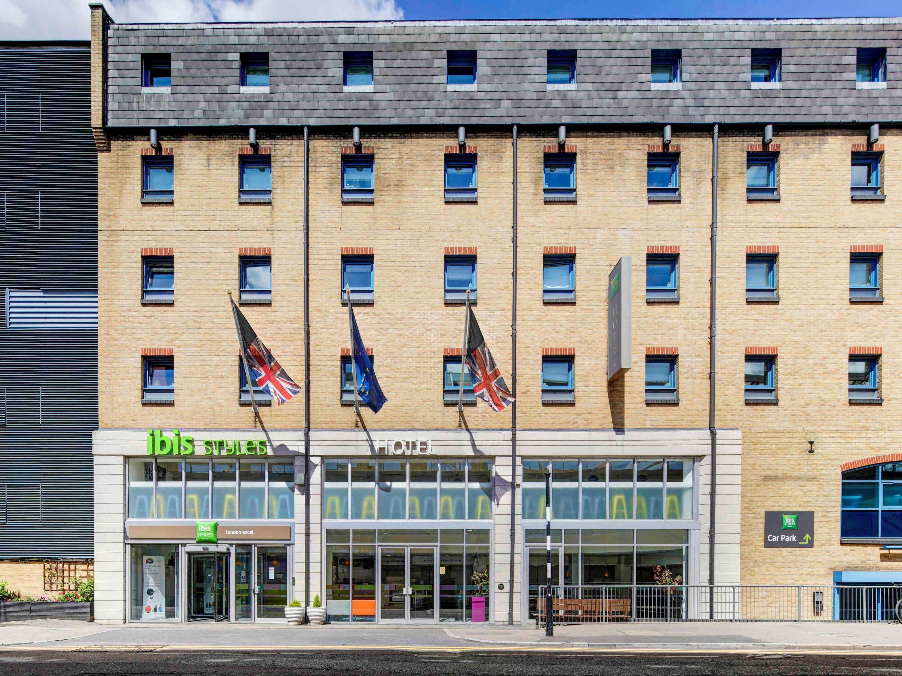 Ibis Styles London Excel Hotel Exterior photo